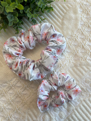 Pastel Floral Scrunchie