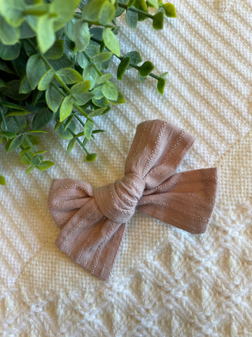 Greyish Purple Bow Knot