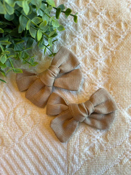 Light Brown Linen Bow Knot