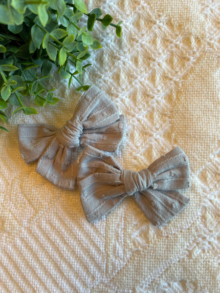 Purplish Grey Bow Knot